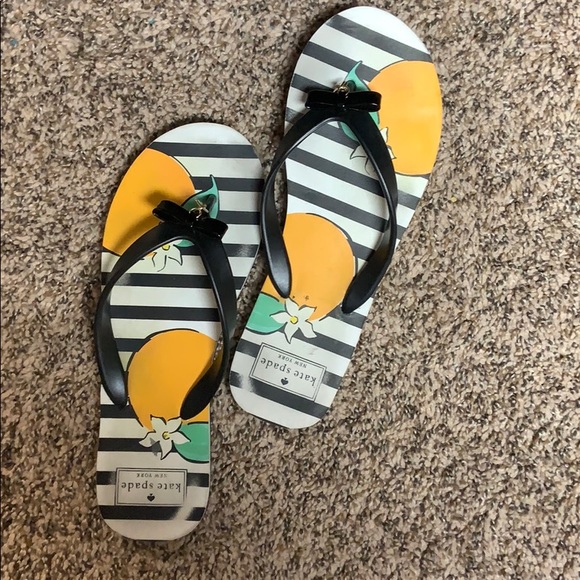 kate spade Shoes - Kate Spade flip flops